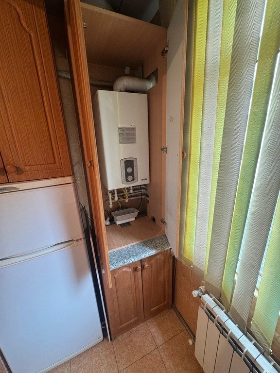 Kirayə verilir 3 otaqlı köhnə tikili, 75 m², Memar Əcəmi m.-16