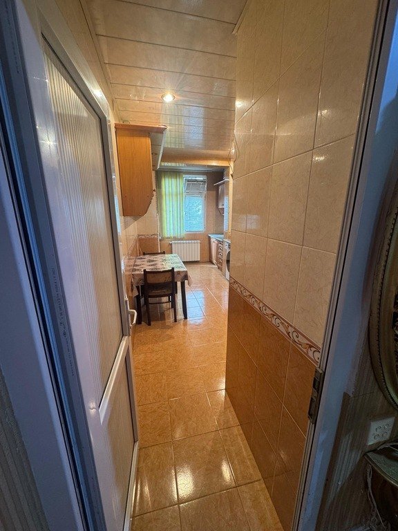 Kirayə verilir 3 otaqlı köhnə tikili, 75 m², Memar Əcəmi m.-17