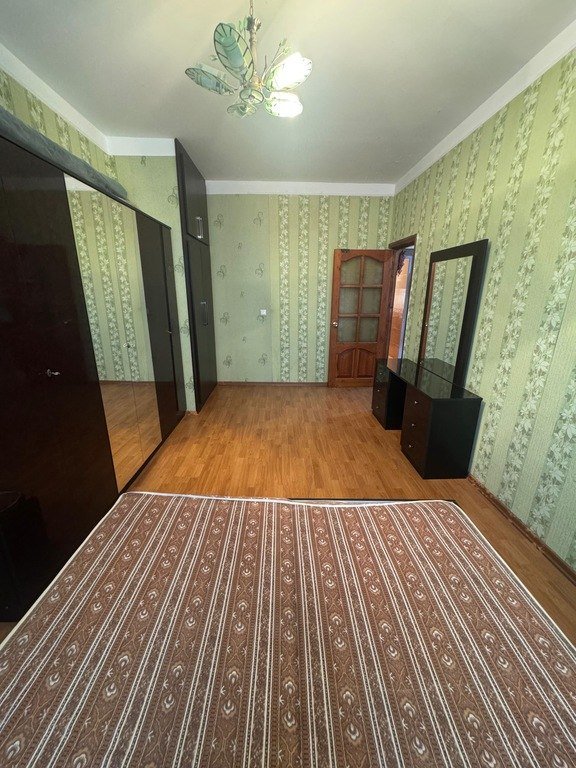 Kirayə verilir 3 otaqlı köhnə tikili, 75 m², Memar Əcəmi m.-22