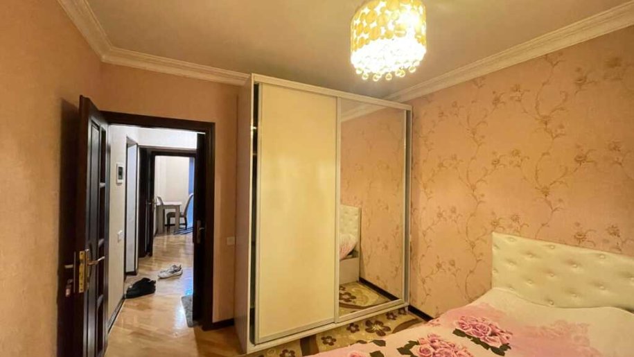 Satılır 2 otaqlı köhnə tikili, 60 m², 8 noyabr-5