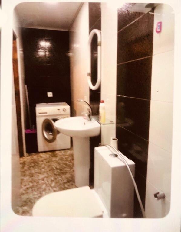 Kirayə verilir 2 otaqlı köhnə tikili, 50 m², İçərişəhər m.-8