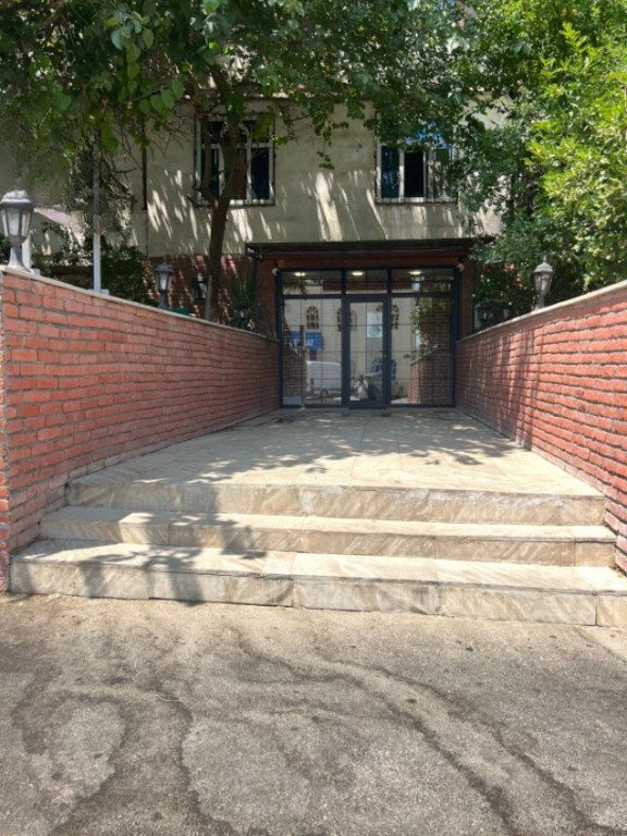 75 m<sup>2</sup> obyekt satılır, Nəsimi m.-1