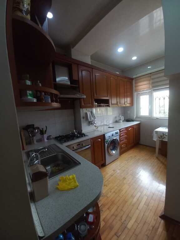 Satılır 3 otaqlı köhnə tikili, 70 m², Xətai m.-4