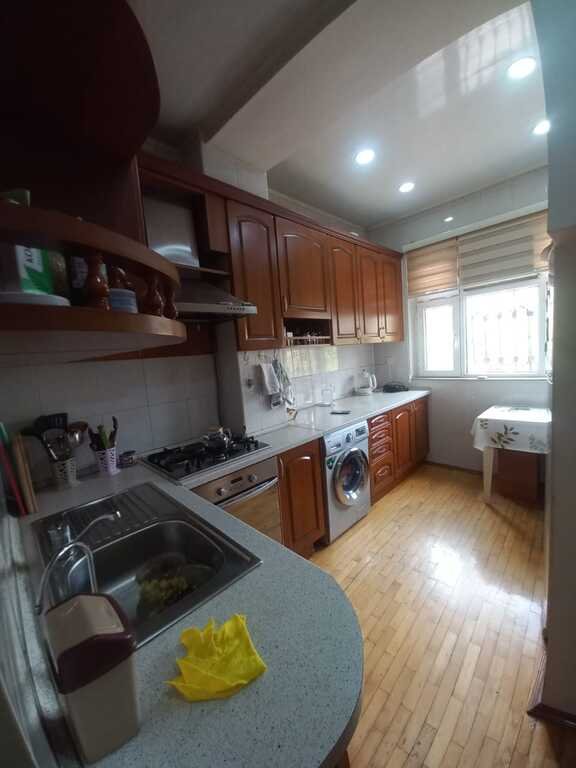 Satılır 3 otaqlı köhnə tikili, 70 m², Xətai m.-12