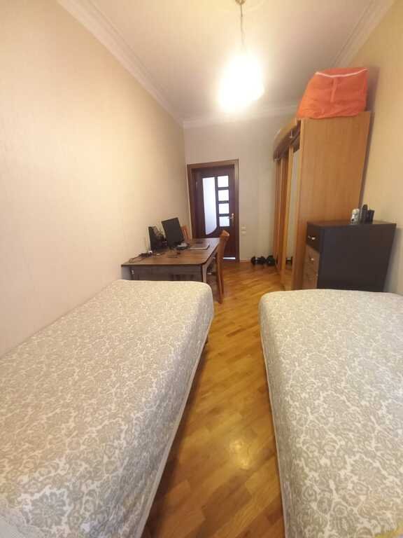 Satılır 3 otaqlı köhnə tikili, 70 m², Xətai m.-20