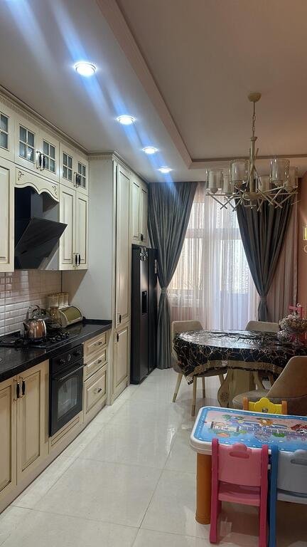 Satılır 4 otaqlı yeni tikili, 160 m², 20 Yanvar m.-8