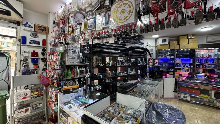 120 m<sup>2</sup> obyekt satılır, 8-ci mikrorayon-1