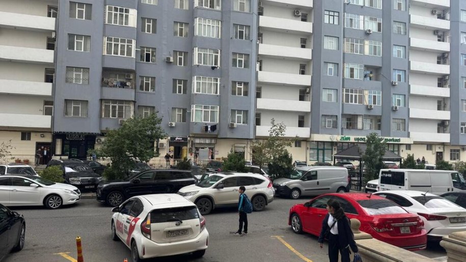 637 m<sup>2</sup> obyekt satılır, Binəqədi-3