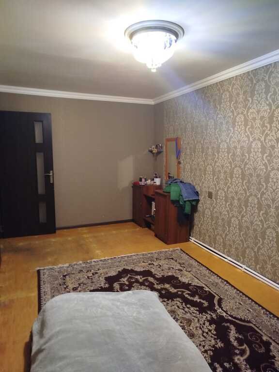 Satılır 4 otaqlı köhnə tikili, 80 m², Sumqayıt-5
