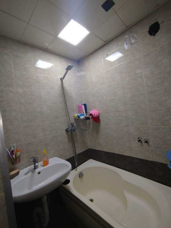 Satılır 4 otaqlı köhnə tikili, 80 m², Sumqayıt-9