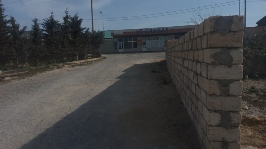 6 sot torpaq satılır, Saray-5