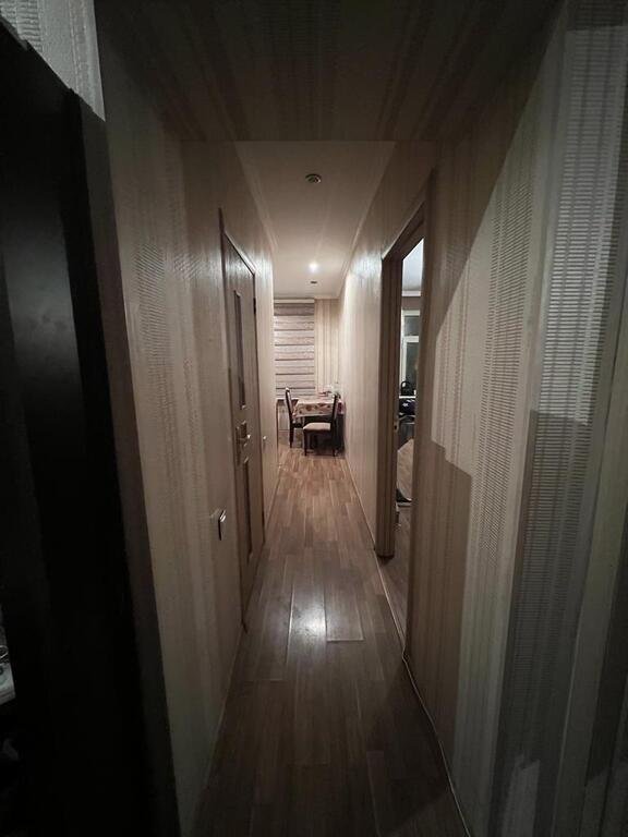 Kirayə verilir 3 otaqlı köhnə tikili, 72 m², Elmlər Akademiyası m.-5