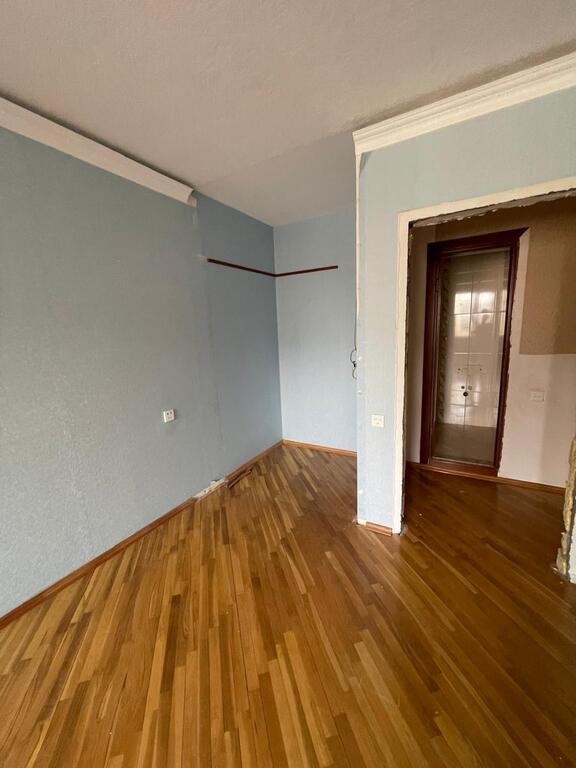 Satılır 3 otaqlı köhnə tikili, 100 m², Yasamal-9