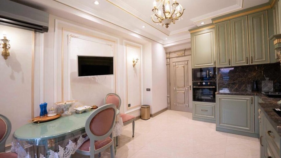 Satılır 3 otaqlı yeni tikili, 159 m², 8 noyabr-18