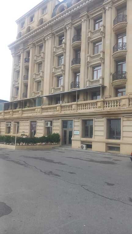 Satılır 4 otaqlı yeni tikili, 150 m², Bayıl-4