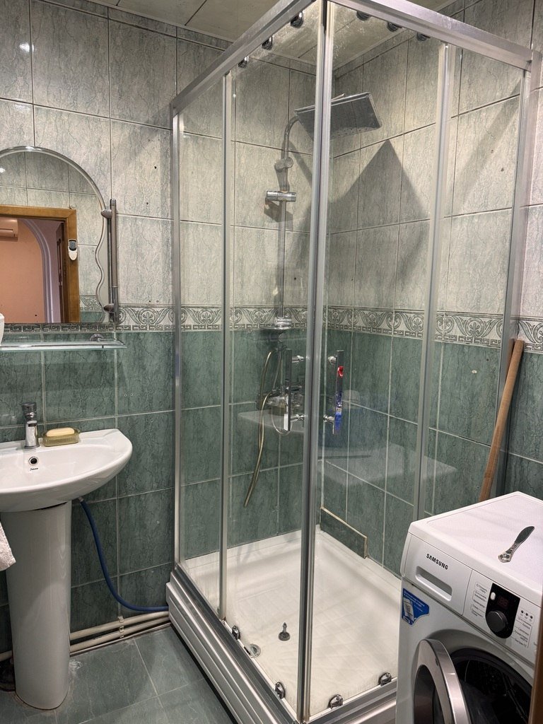 Kirayə verilir 4 otaqlı köhnə tikili, 100 m², Neftçilər m.-2