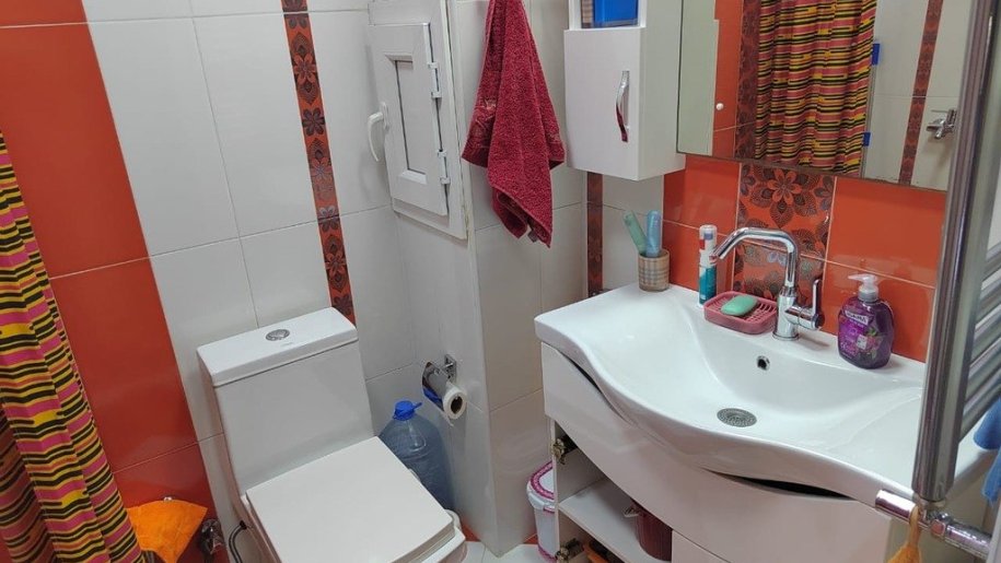 Satılır 4 otaqlı köhnə tikili, 100 m², Neftçilər m.-12