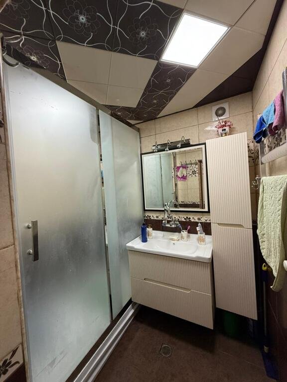 Satılır 3 otaqlı köhnə tikili, 120 m², Avtovağzal m.-5