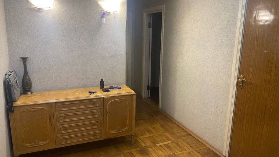 Satılır 4 otaqlı köhnə tikili, 125 m², Bayıl-3