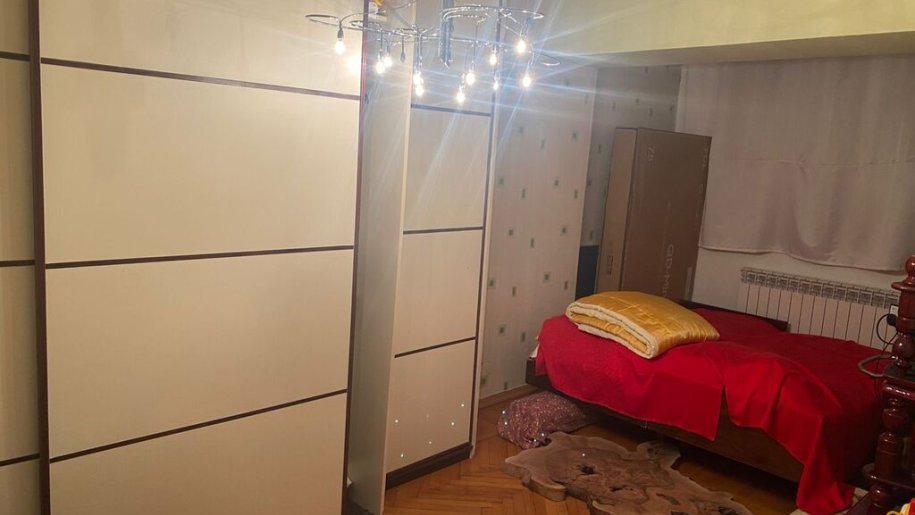 Satılır 4 otaqlı köhnə tikili, 125 m², Bayıl-8