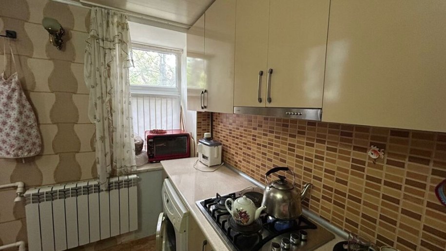 Satılır 1 otaqlı köhnə tikili, 36 m², Yasamal-14