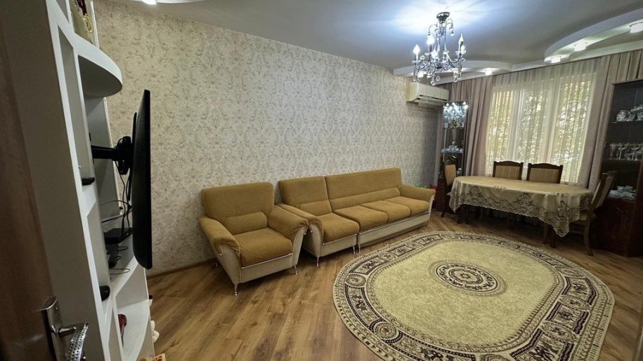Satılır 4 otaqlı köhnə tikili, 100 m², Əhmədli m.-1