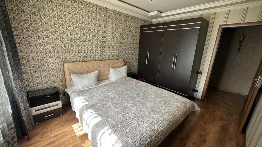 Satılır 4 otaqlı köhnə tikili, 100 m², Əhmədli m.-4