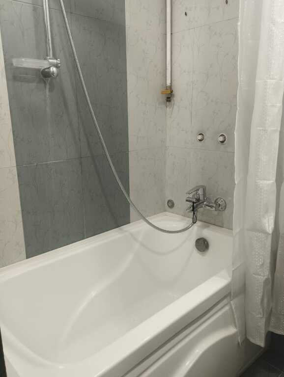 Kirayə verilir 3 otaqlı köhnə tikili, 80 m², Yasamal-15