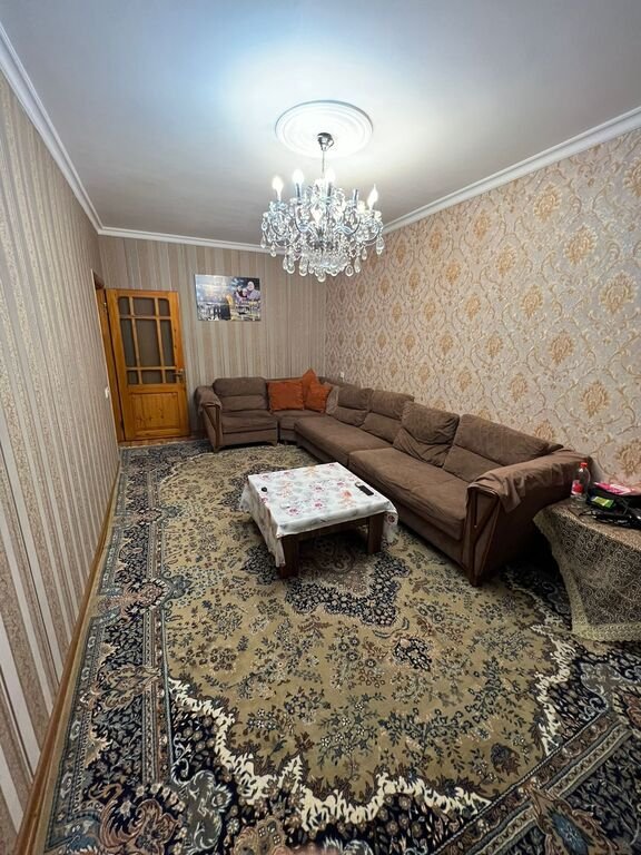 Satılır 4 otaqlı köhnə tikili, 110 m², Memar Əcəmi m.-2