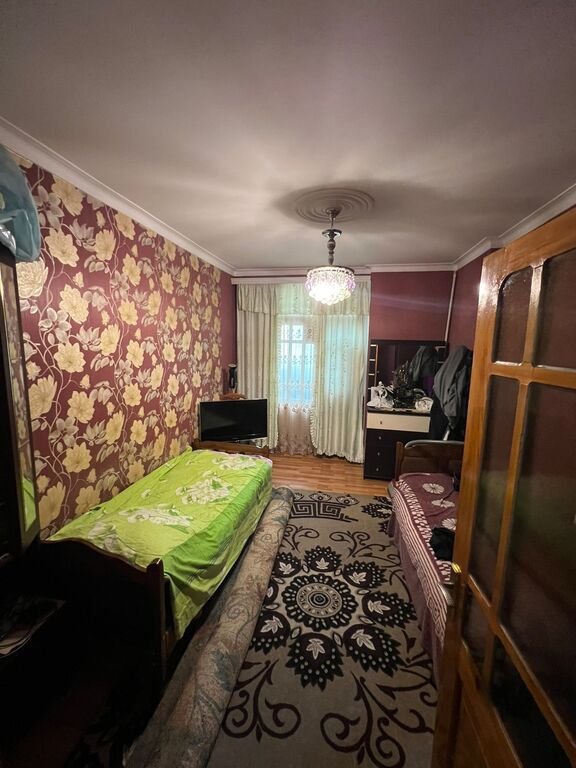 Satılır 4 otaqlı köhnə tikili, 110 m², Memar Əcəmi m.-5