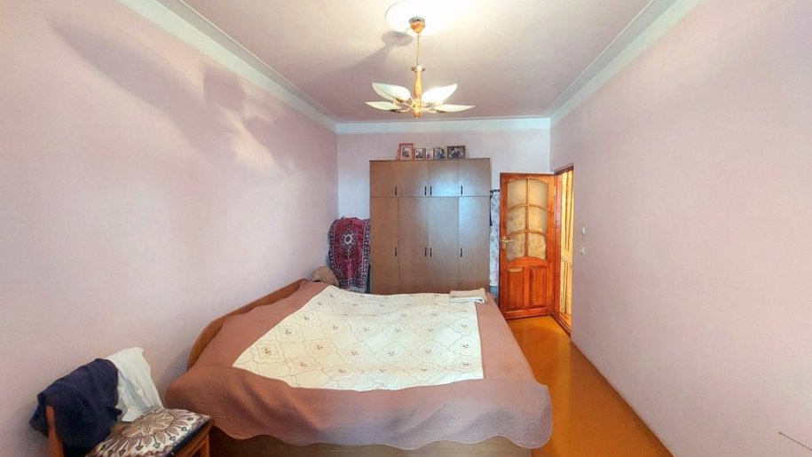 Satılır 4 otaqlı köhnə tikili, 101 m², Azadlıq Prospekti m.-9