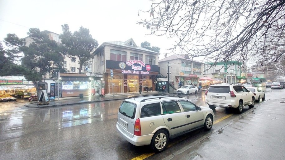 Satılır 4 otaqlı köhnə tikili, 101 m², Azadlıq Prospekti m.-18