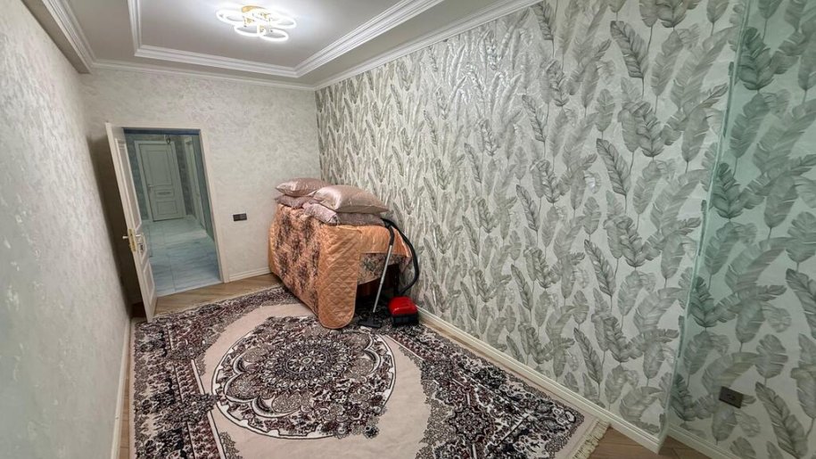 Satılır 4 otaqlı yeni tikili, 136 m², Gəncə-4