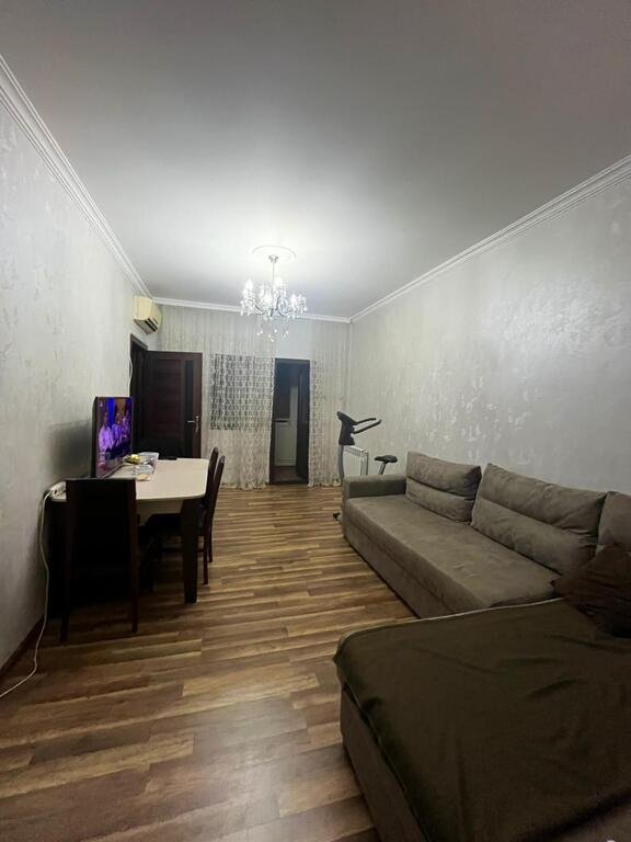 Kirayə verilir 2 otaqlı köhnə tikili, 55 m², Memar Əcəmi m.-2