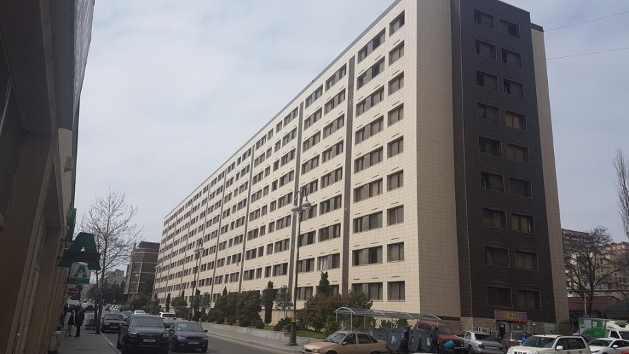 Satılır 1 otaqlı köhnə tikili, 45 m², Azadlıq Prospekti m.-1