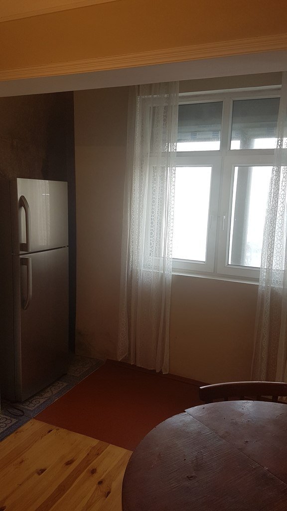 Satılır 1 otaqlı köhnə tikili, 45 m², Azadlıq Prospekti m.-17