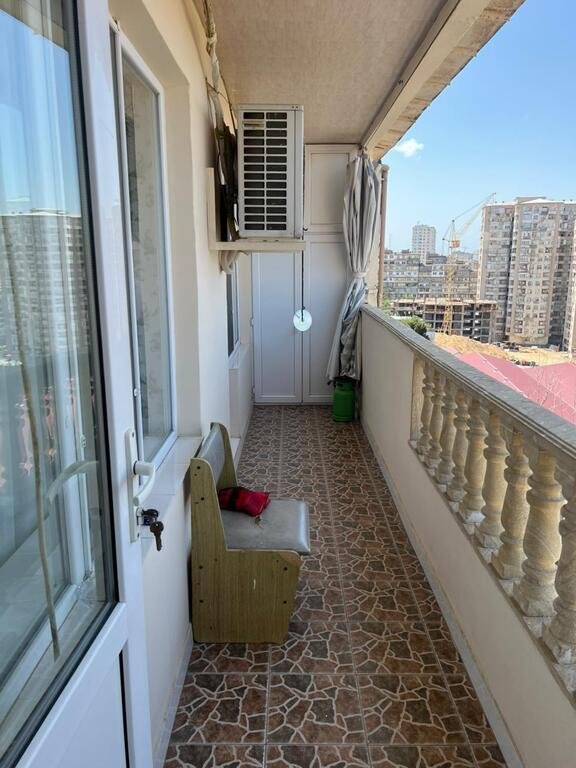 Satılır 5 otaqlı köhnə tikili, 112 m², Həzi Aslanov m.-13