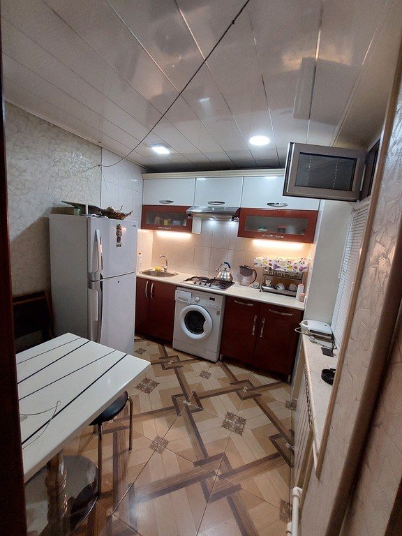 Satılır 1 otaqlı köhnə tikili, 35 m², Qara Qarayev m.-8