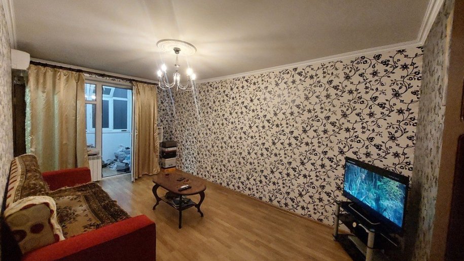 Satılır 1 otaqlı köhnə tikili, 35 m², Qara Qarayev m.-9