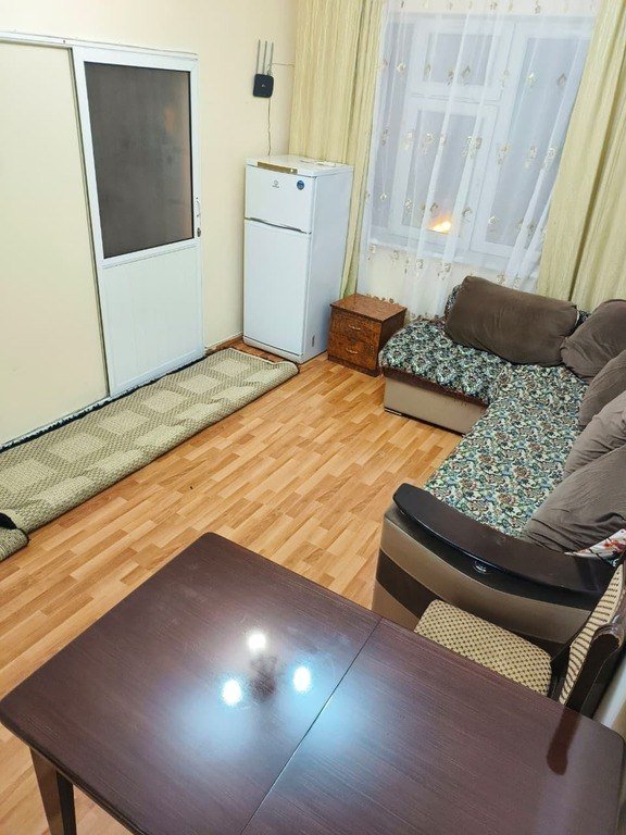 Kirayə verilir 2 otaqlı köhnə tikili, 35 m², Memar Əcəmi m.-1
