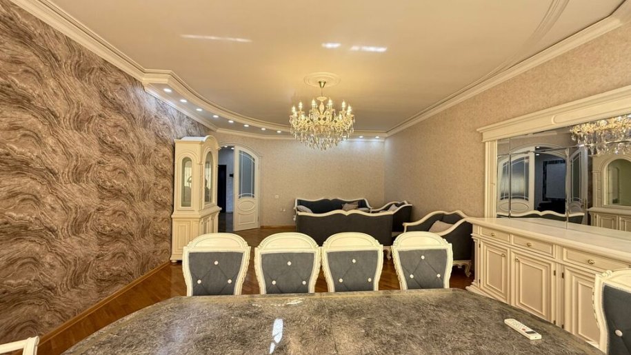 Satılır 3 otaqlı yeni tikili, 177 m², Nizami m.-8