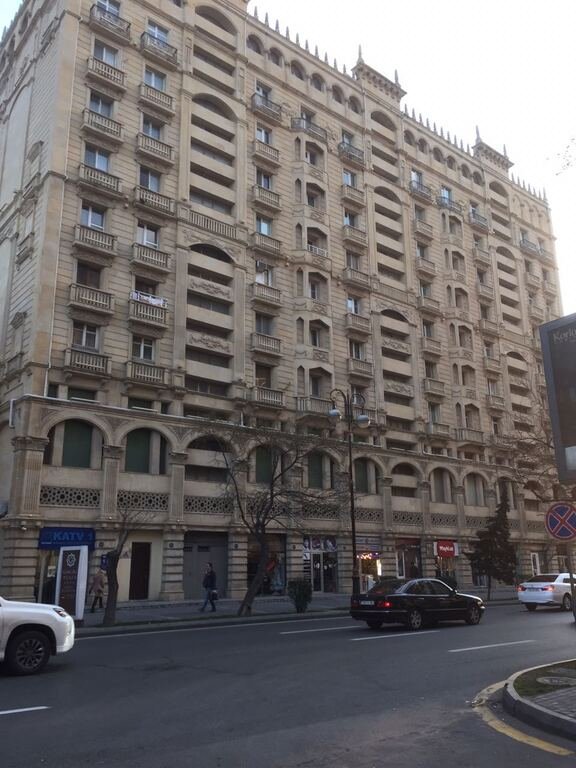 Kirayə verilir 2 otaqlı köhnə tikili, 60 m², 28 May m.-4