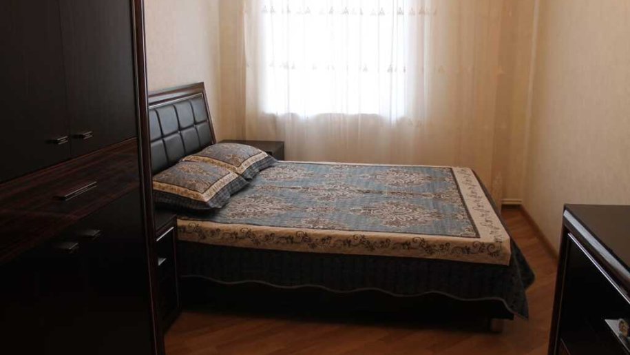 Kirayə verilir 2 otaqlı köhnə tikili, 60 m², Sahil m.-11