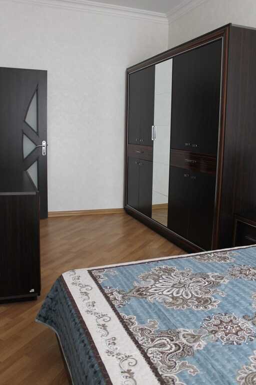 Kirayə verilir 2 otaqlı köhnə tikili, 60 m², Sahil m.-14
