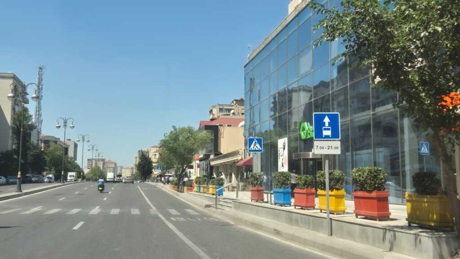 900 kv.m. obyekt icarəyə verilir, İnşaatçılar m.-6