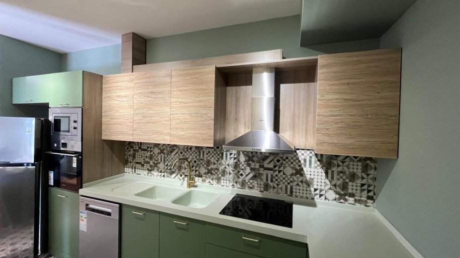 Kirayə verilir 4 otaqlı yeni tikili, 140 m², 8 noyabr-7