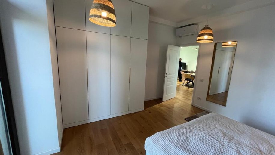 Kirayə verilir 4 otaqlı yeni tikili, 140 m², 8 noyabr-11
