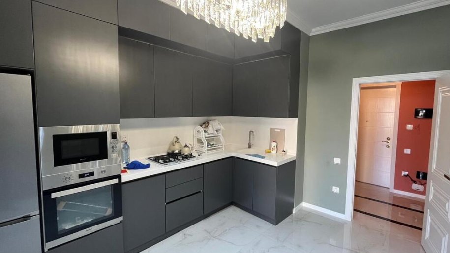 Kirayə verilir 4 otaqlı yeni tikili, 140 m², 8 noyabr-17