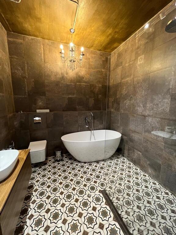 Kirayə verilir 4 otaqlı yeni tikili, 140 m², 8 noyabr-24