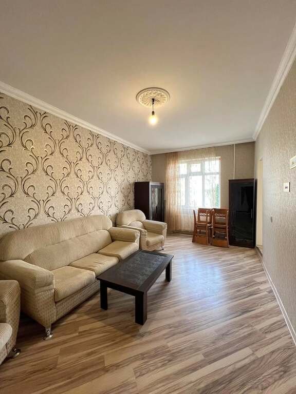 Kirayə verilir 3 otaqlı köhnə tikili, 70 m², Həzi Aslanov m.-1